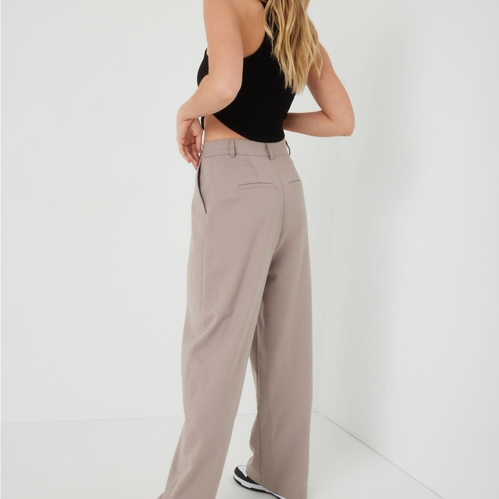Garage Porter Pleated Wide Leg Pants